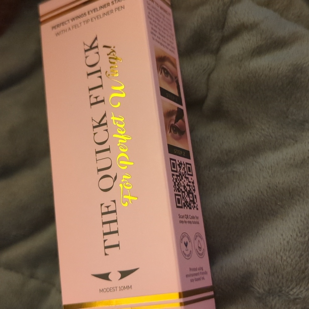 Quick flick Eyeliner Stamp